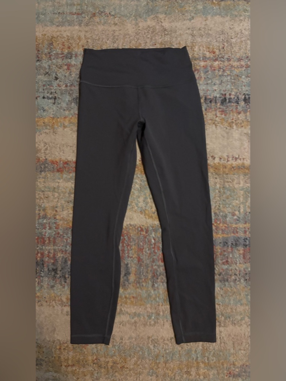 Lululemon grey Wunder train Leggings size 8 - Picture 2 of 3